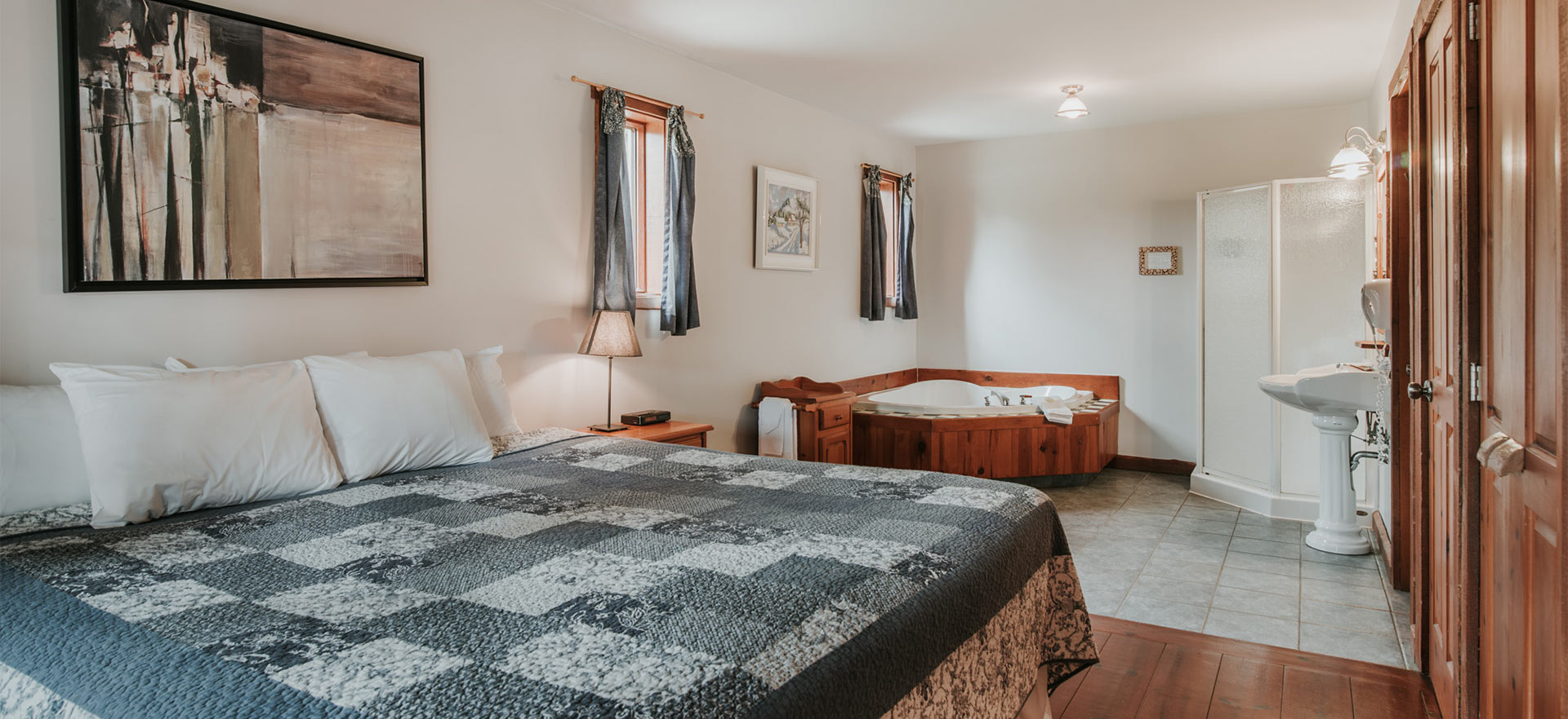 Chalet La Sérénité 1 chambre, chambre à coucher- Chalets Royal Laurentien