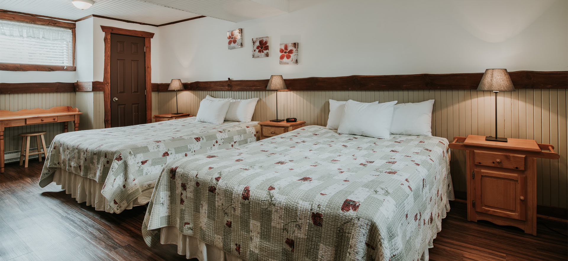 Chalet La Laurentienne 3 chambres, chambre deux lits - Chalets Royal