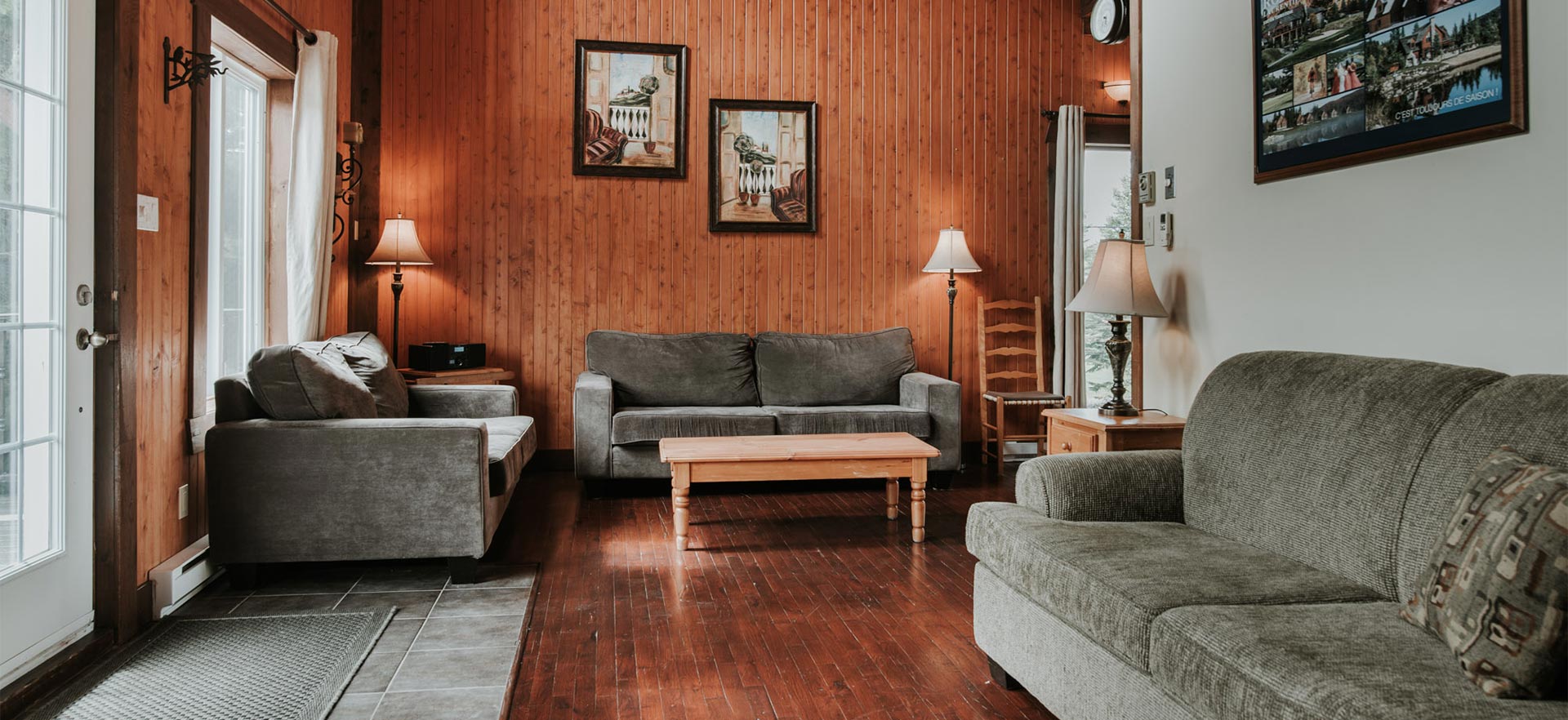 Chalet La Laurentienne 3 chambres, photo salon - Chalets Royal Laurentien